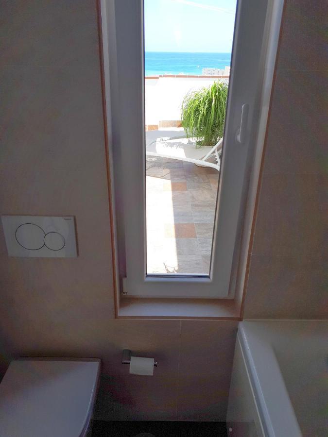 Ferienwohnung Atico Duplex Con Vistas Al Mar. Dos Plazas De Garaje Torremolinos Exterior foto
