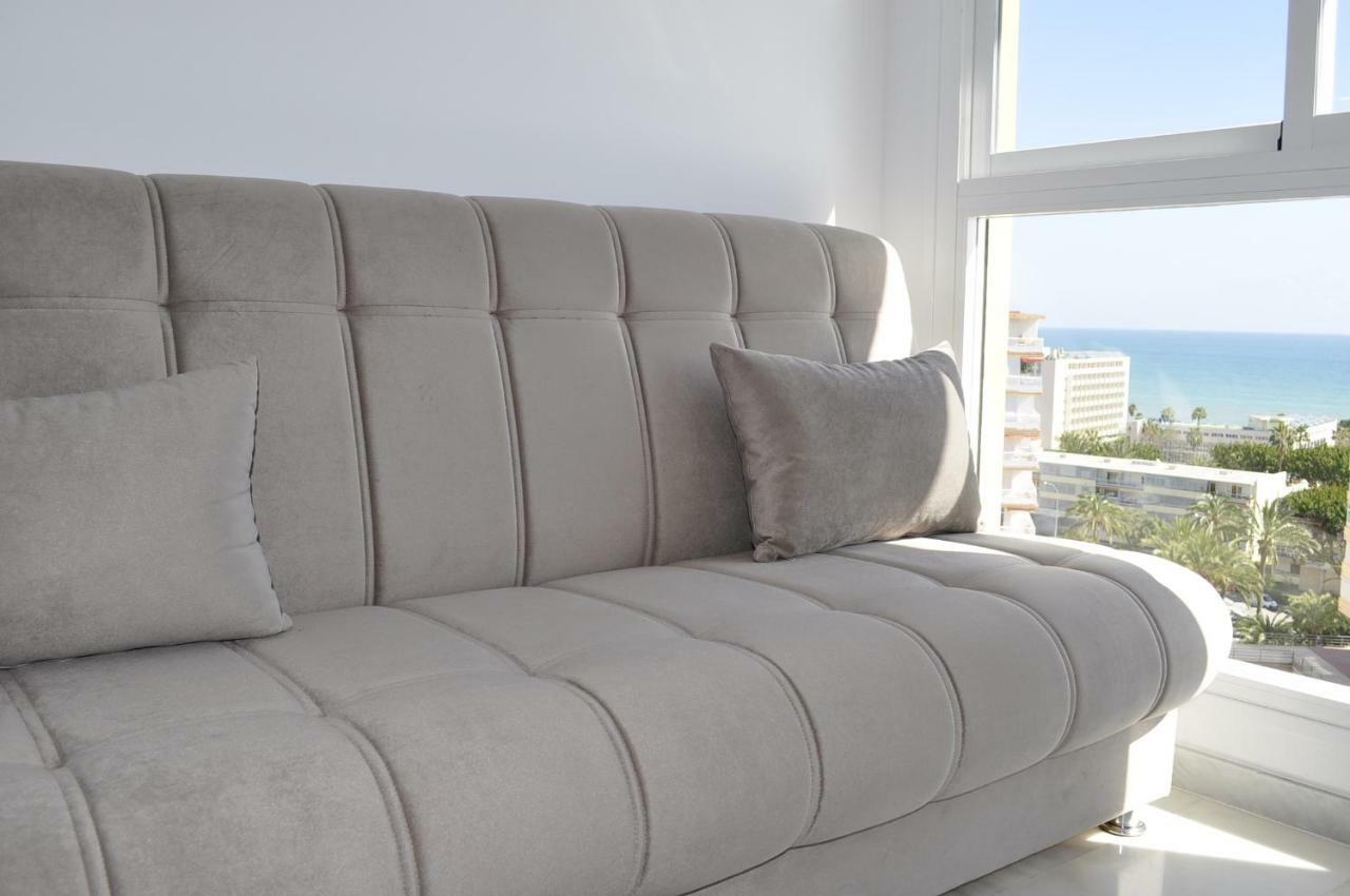 Ferienwohnung Atico Duplex Con Vistas Al Mar. Dos Plazas De Garaje Torremolinos Exterior foto