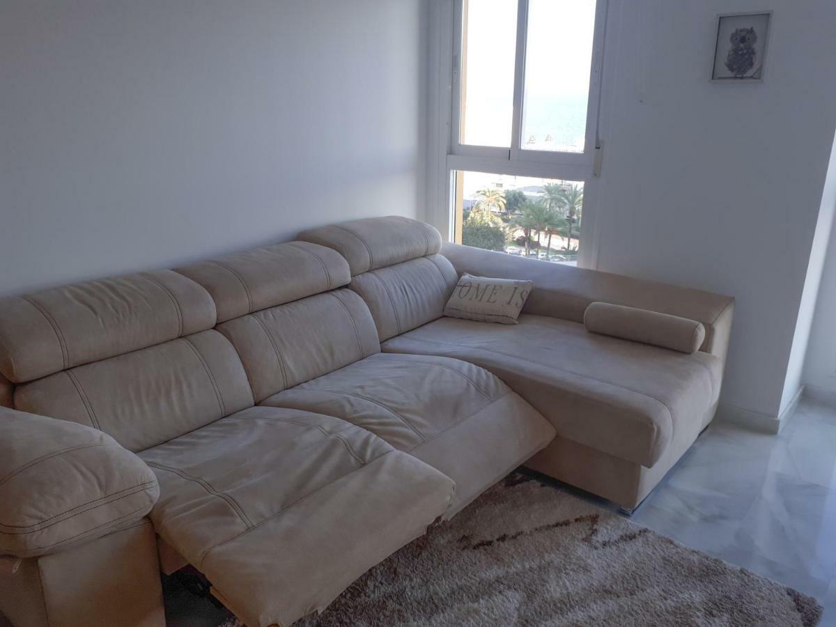 Ferienwohnung Atico Duplex Con Vistas Al Mar. Dos Plazas De Garaje Torremolinos Exterior foto